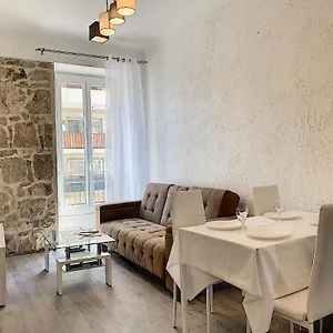 2-bedrooms аpartment Port With Parking Niza