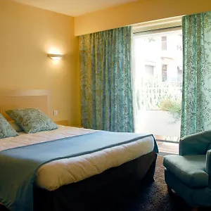 Fogadó Club, Nizza